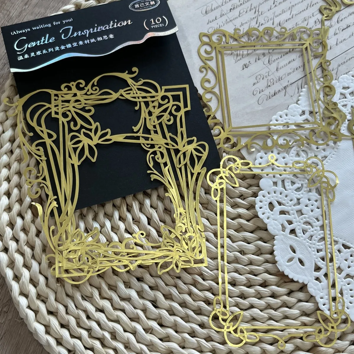 

10pcs Embossed Hollow Frame Floral Material Paper Junk Journal Planner Scrapbooking Vintage Decorative DIY Craft Photo Albums