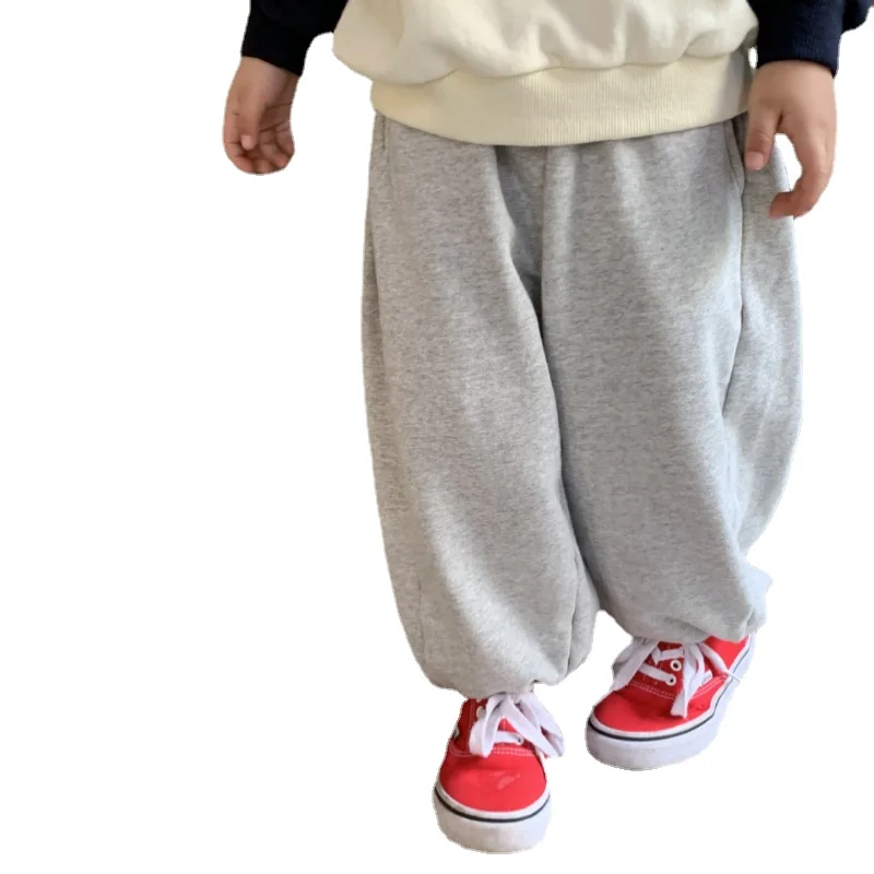 

Autumn Kids Solid Color Loose Sweatpants Boys and Girls Soft All-match Trousers 2-7Years Spring & Autumn Elastic Waist Unisex
