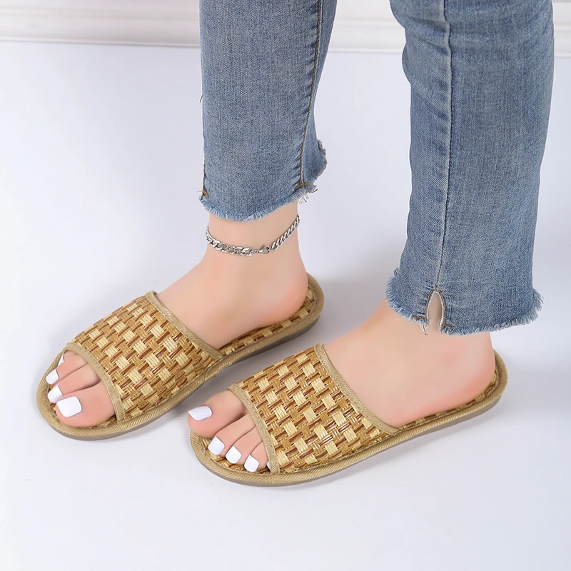 2022 New Natural Tropical Vine Lovers Home Slippers Rattan Straw Rivers and Lakes Bamboo Summer Sandals Slipper |