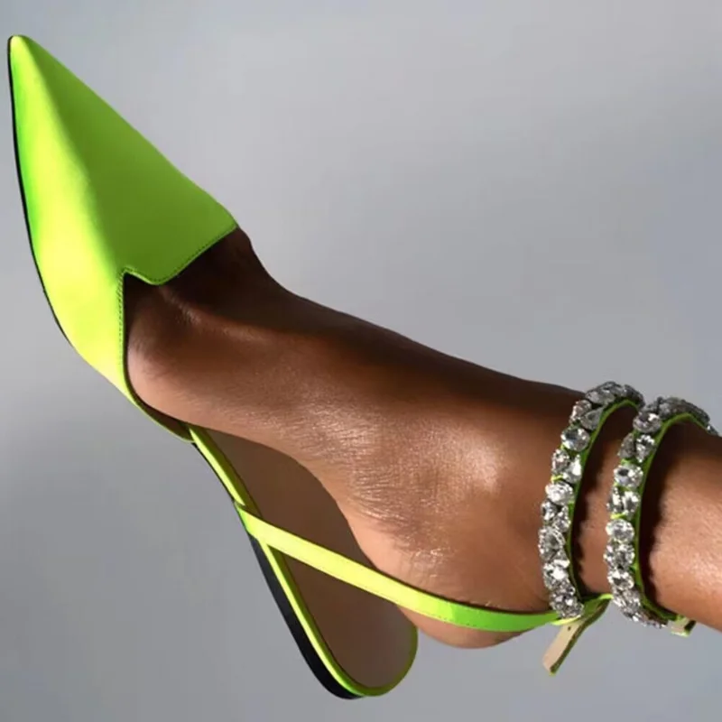 

Shoes for Women 2023 Hot Sale Closed Toe Women's Sandals Ankle-Wrap Novelty Daily Sandals Ladies Flat with Solid Shoes Female