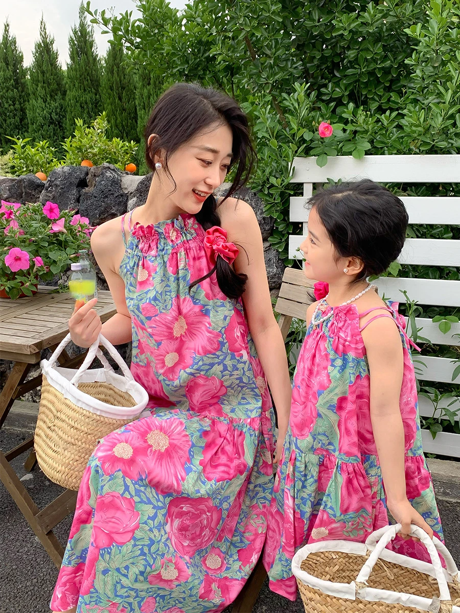 

2023 Family Look Matching Outfits Mother Daughter Clothing Sleeveless Floral Bow Mommy and Me Dresses Sweet Clothes