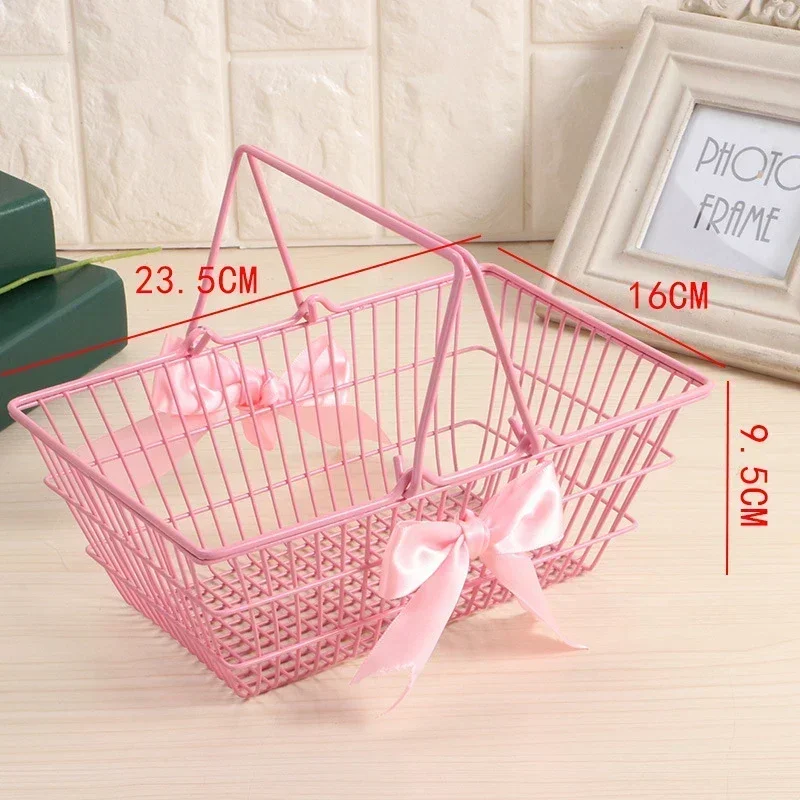 

Розовая корзина для хранения