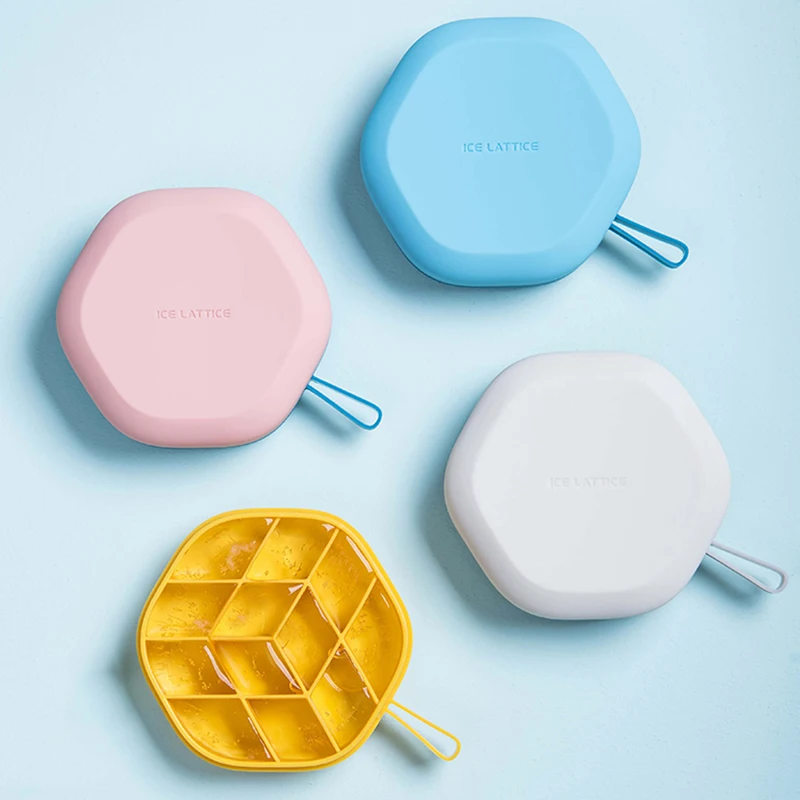 

New 12/24 Grids Ice Cube Trays with Lids, Silicone Ice Cube Mold for Whiskey, Cocktails - BPA Free, Flexible and Easy Release