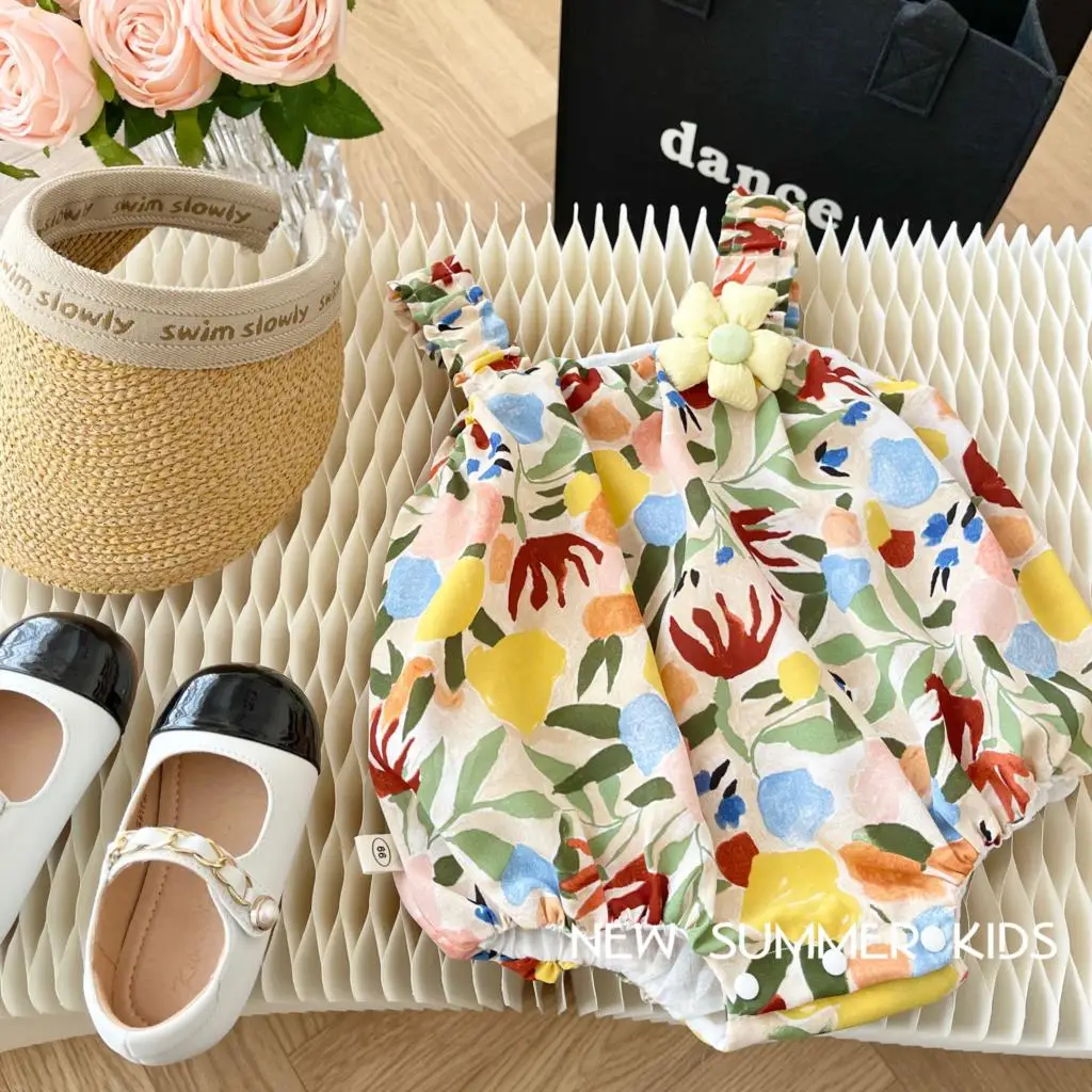 

Детский хлопковый комбинезон на бретельках, с цветочным принтом