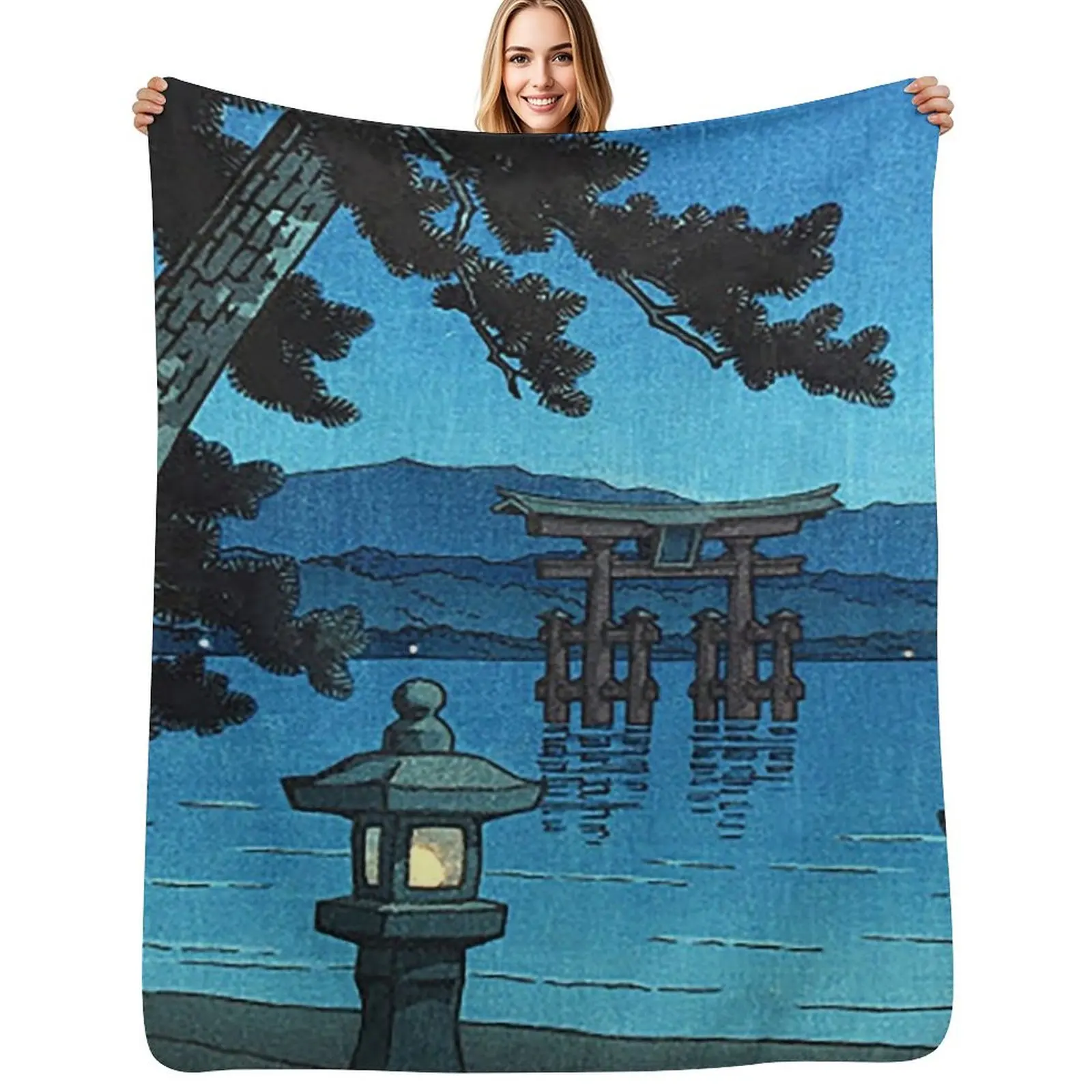 Фото Moonlit Night - Мягкое одеяло Hasui Kawase для пикника, пляжа, кемпинга №1