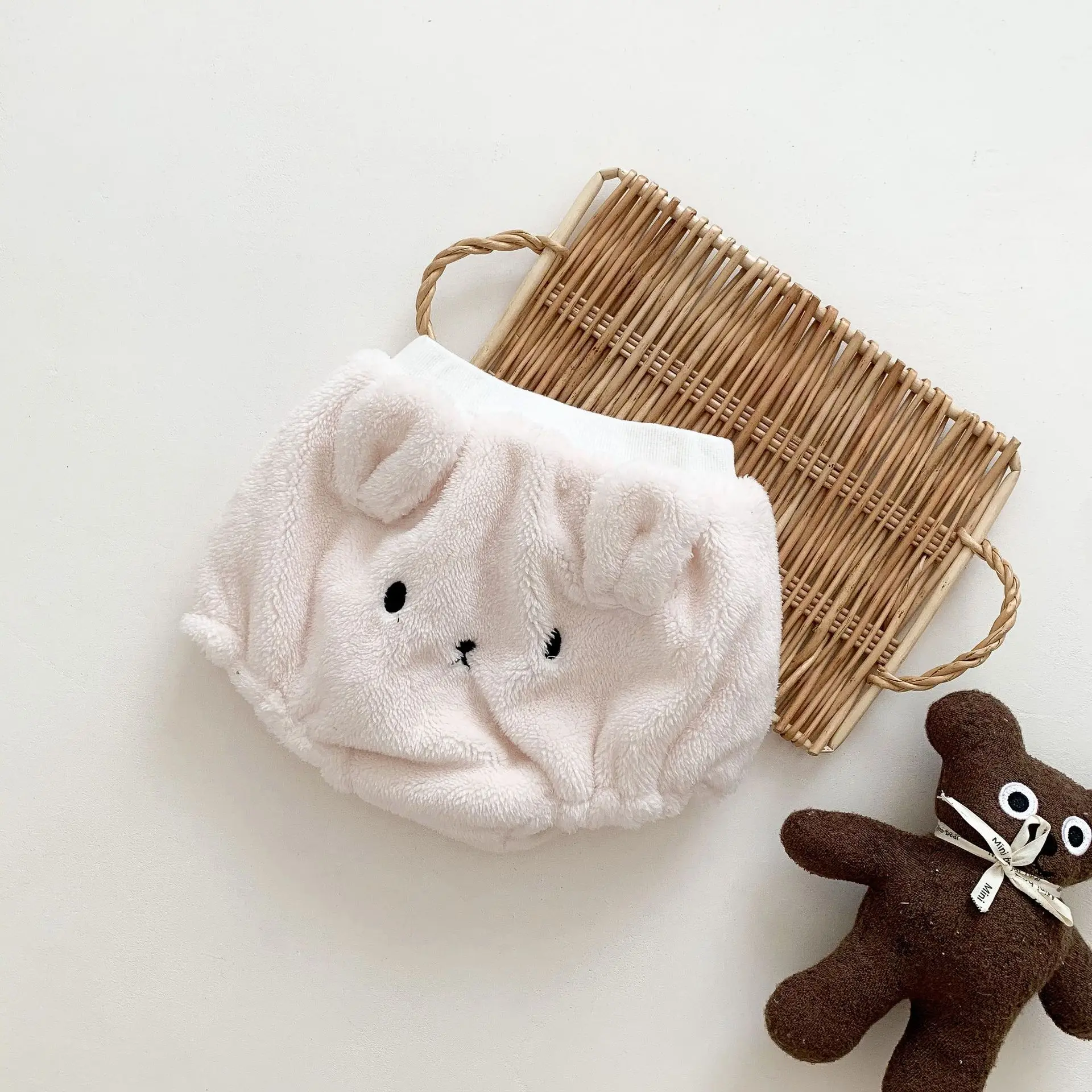 RiniKinda 2022 Winter Baby Cotton Big PP Shorts Bread Pants Cute Cartoon Pants Lamb Fleece Shorts Toddler Girl Soft Shorts