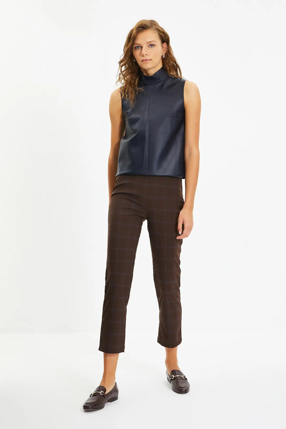 

Trendyol Plaids Pants TWOAW22PL0344