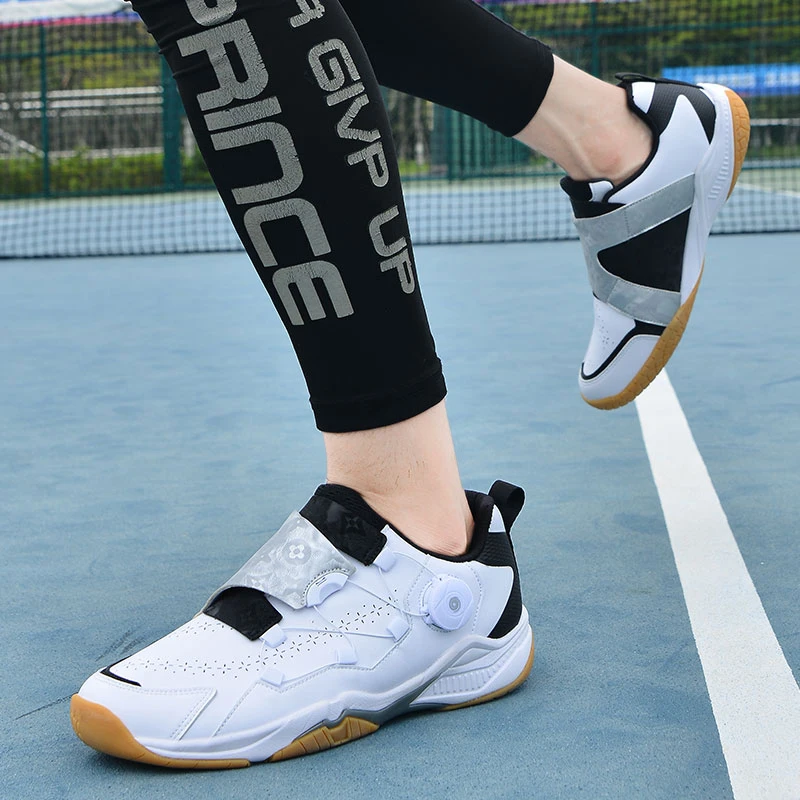 New badminton shoes men's and women's outdoor professional volleyball sports shoes, elastic light table tennis training shoes