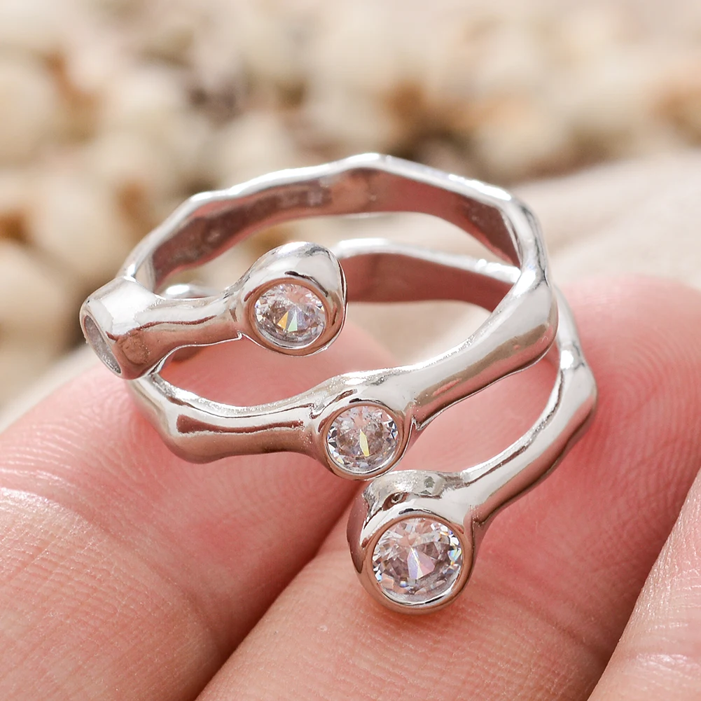 

Hot Sell Trendy Bamboo Joint Design Shiny Crystal Platinum Plated Lady Party Open Ring Jewelry For Women New Year Gifts No Fade
