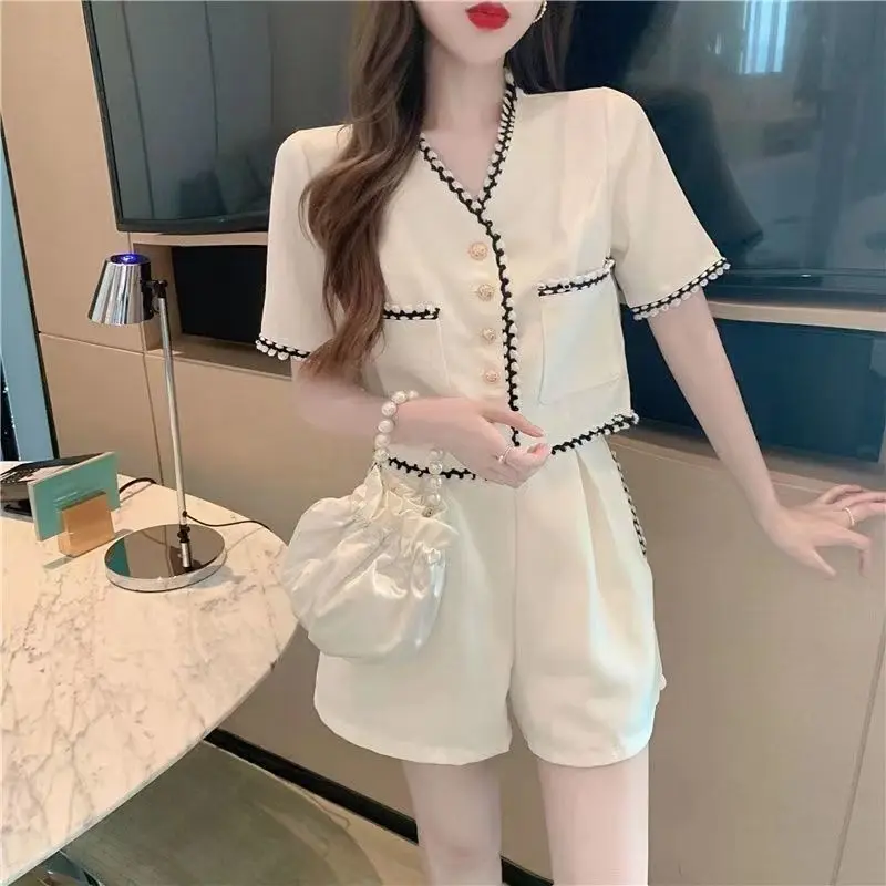 

Women 2022 Summer Fashion Shorts Suits Female Loose Casual Shorts and Short Sleeve Solid Blouses Ladies Two-piece Sets S151