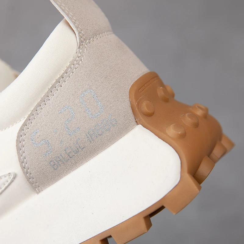 Women Spring Summer Golf Shoes Green Ladies Outdoor Sneakers for Golf Training Comfortable Grass Shoes Athletic Trainers 35-440