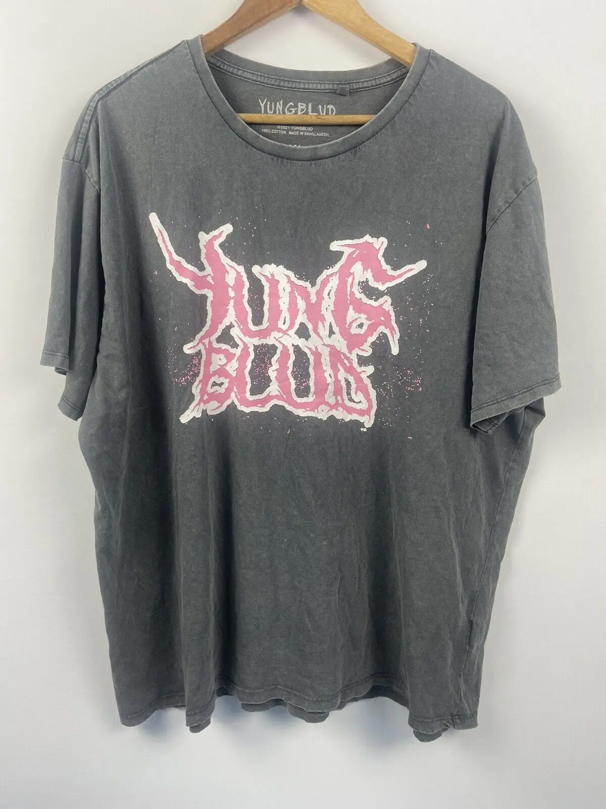 Футболка Yungblud размер XL футболка в винтажном стиле Двусторонняя черная с