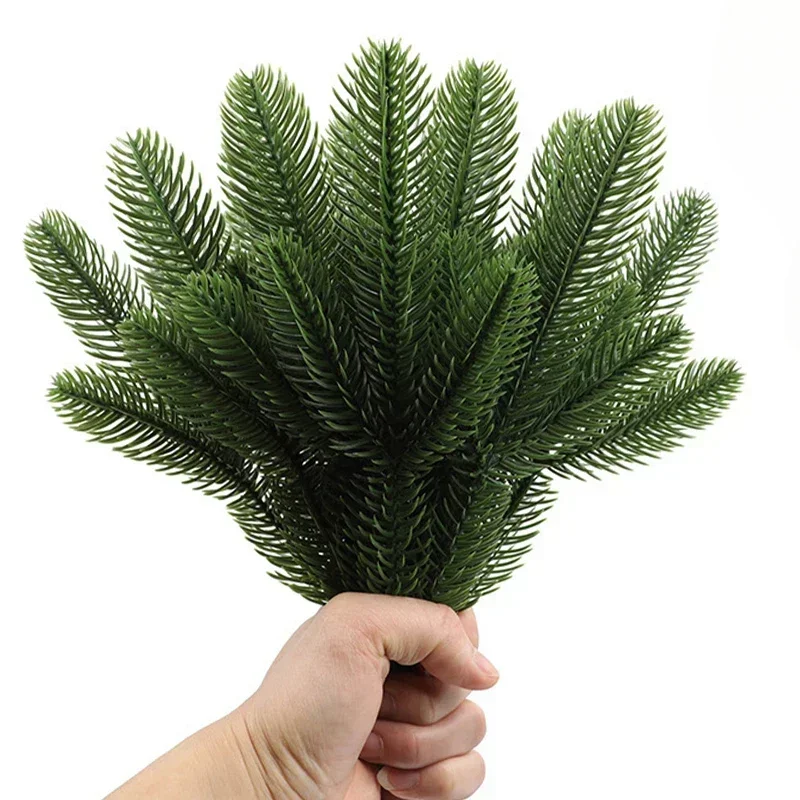 

Искусственные ветки сосны 50 шт