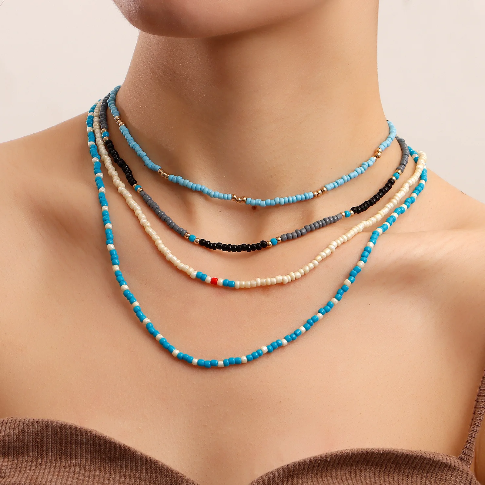 

2022 Bohemian Handmade Colorful Rice Beads Necklace Statement Chocker