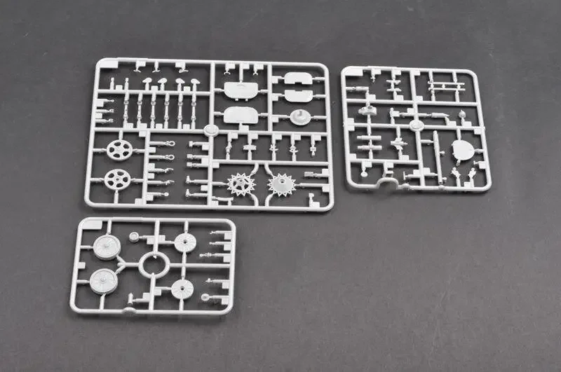 Модель Trumpeter 05555 1/35 Советский комплект пластиковой модели BMP-1 IFV