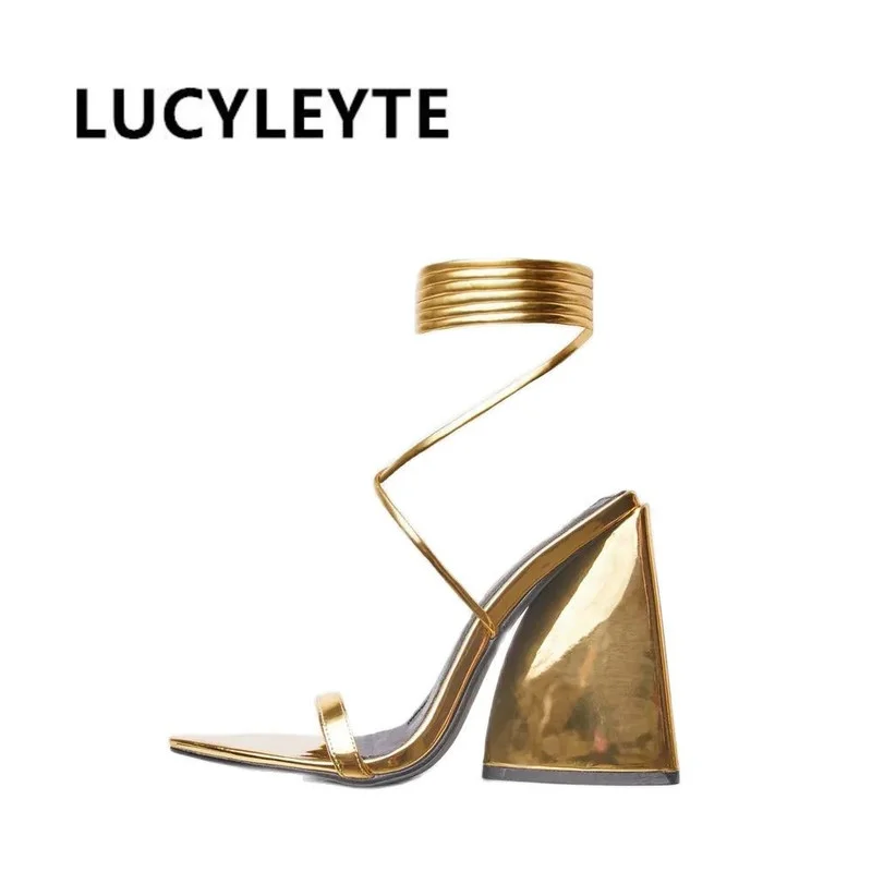 

Brand design sexy fashion women's sandals heels 2022 new spring and summer Roman sandals white platform shoes black and yellow