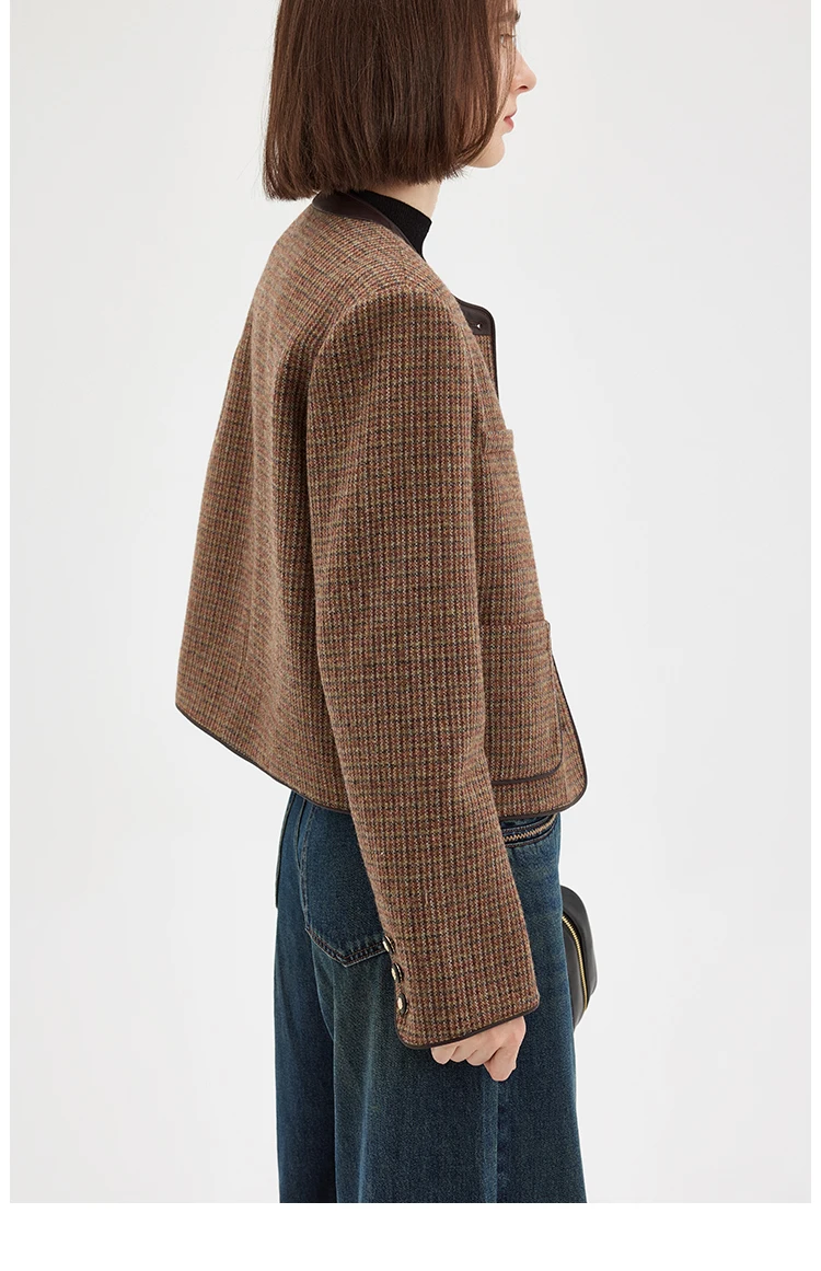 Рисунок 4 - Женская твидовая куртка с круглым вырезом