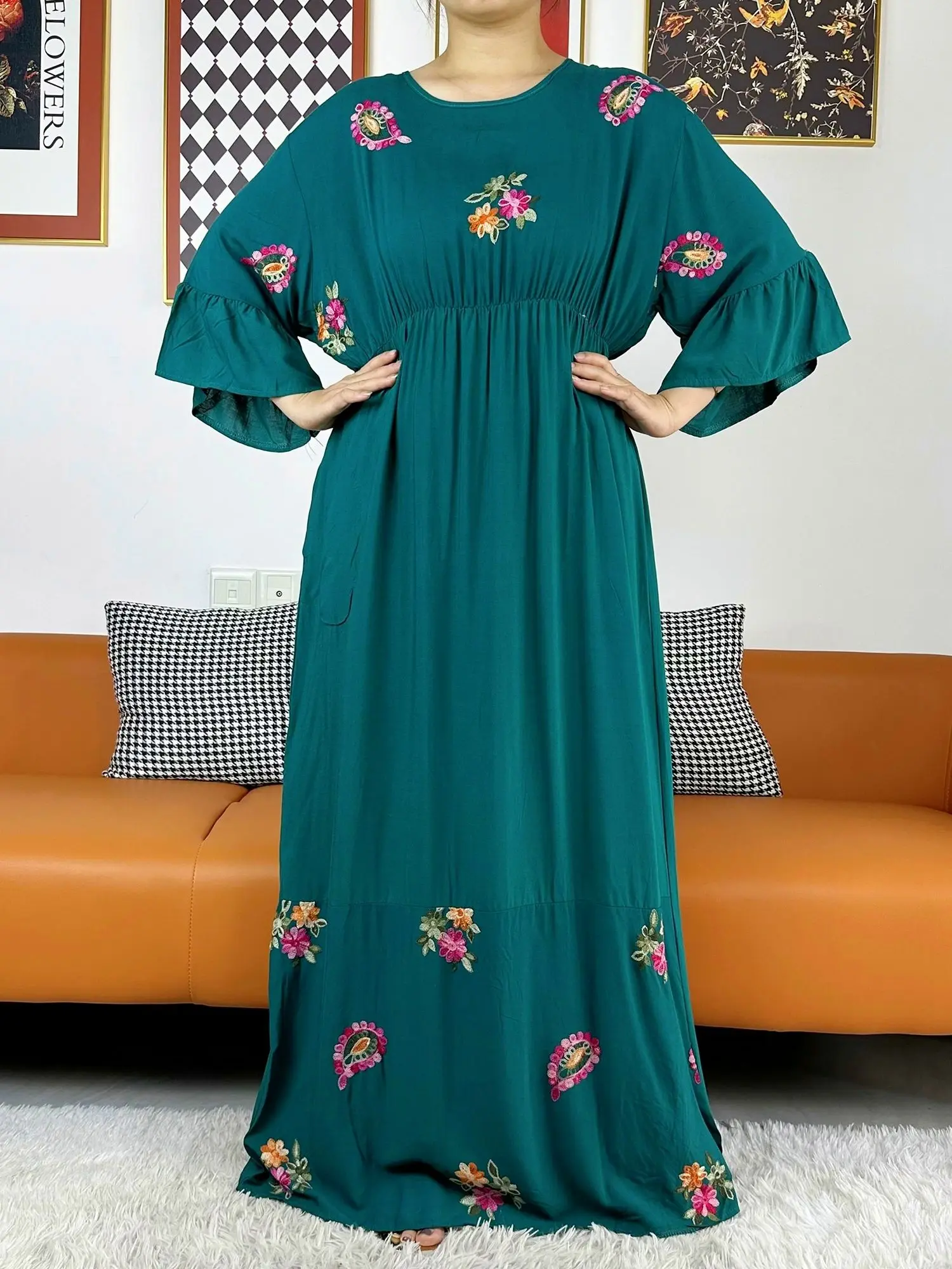 2023 New Muslim Women Long Sleeve Dashiki Dress Solid Embroider Floral Boubou Maxi Islam Women Dress African Abaya Clothes