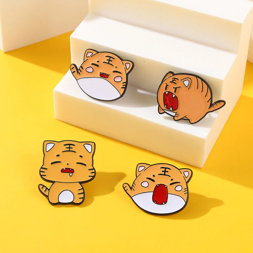 Милые эмалированные броши в форме китайского новогоднего мультяшного тигра