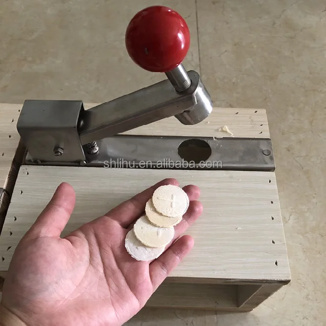 Автоматическая машина для изготовления хлеба с алтарем богоматерного причастия