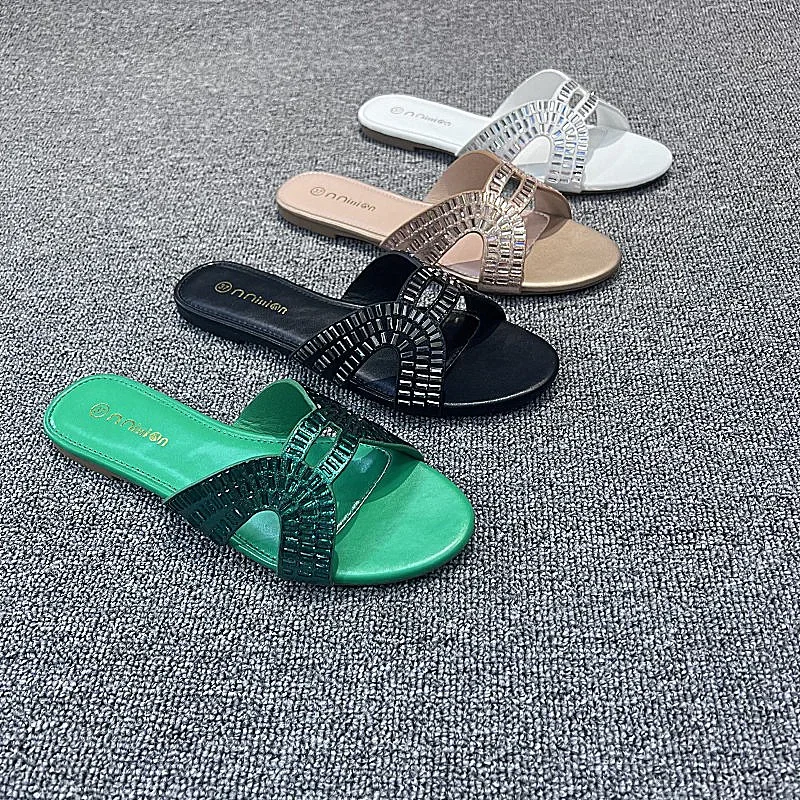 Женские пляжные шлепанцы