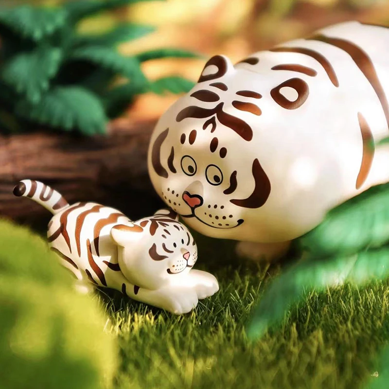 Оригинальная толстая тигрица с серией малышей 1 и 2 игрушек "слепая коробка" для модели настольная модель удивительная подарочная сумка с аниме-фигуркой таинственного Рождественского подарка.