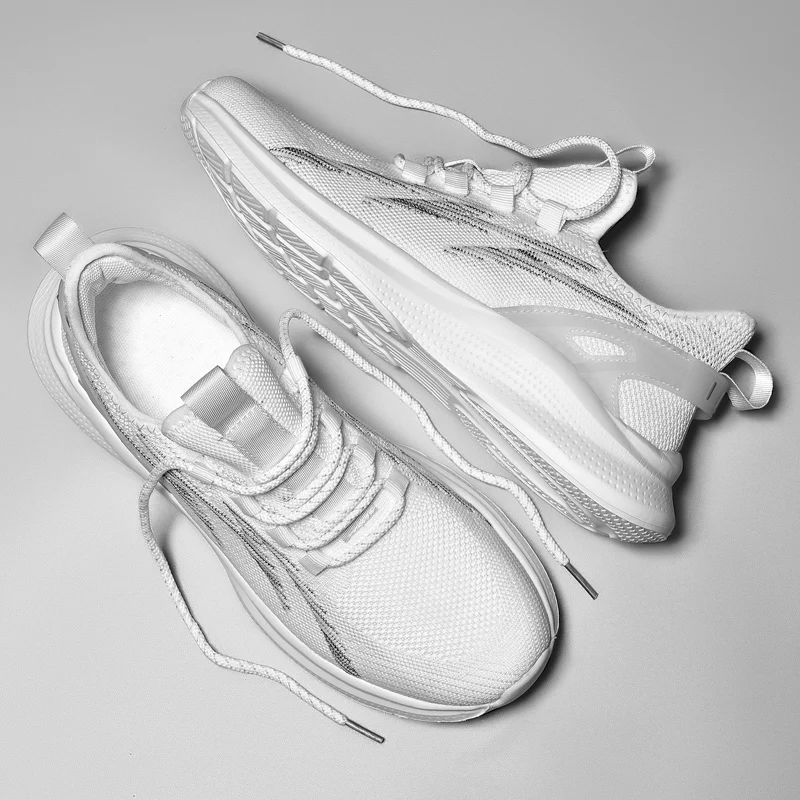 Men Running Shoes Lightweight Sport Shoes Mesh Breathable Casual Sneakers Non-Slip Outdoor for Men New Arrival