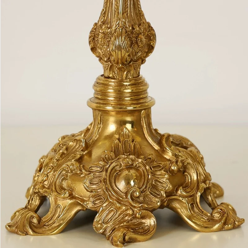 Французский винтажный латунный декоративный подсвечник европейская классика