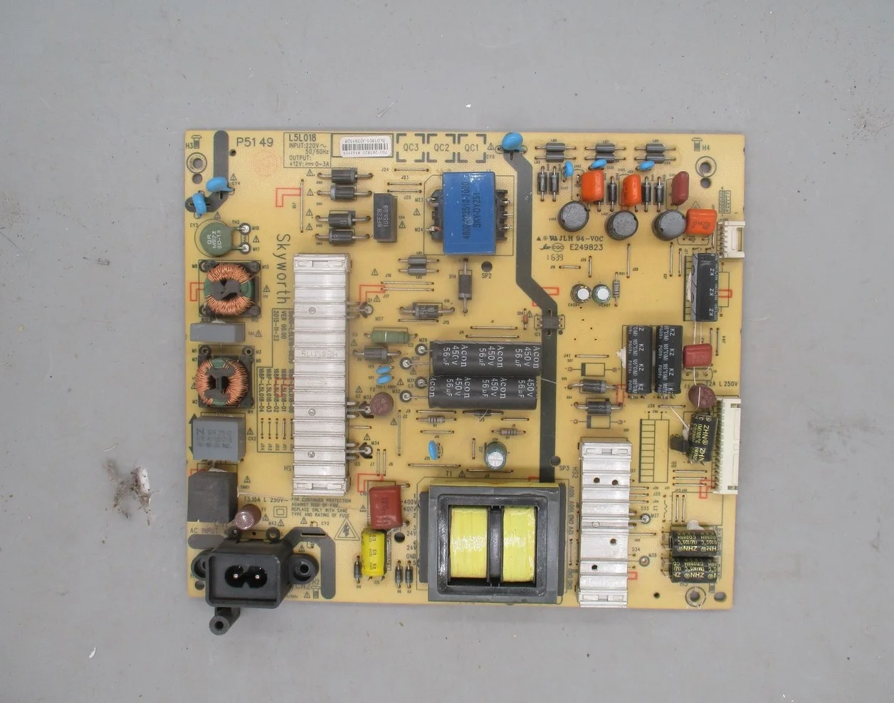 

Disassemble for Skyworth 50e6100 Power Board 5800-l5l018-0030 168p-l5l018-01