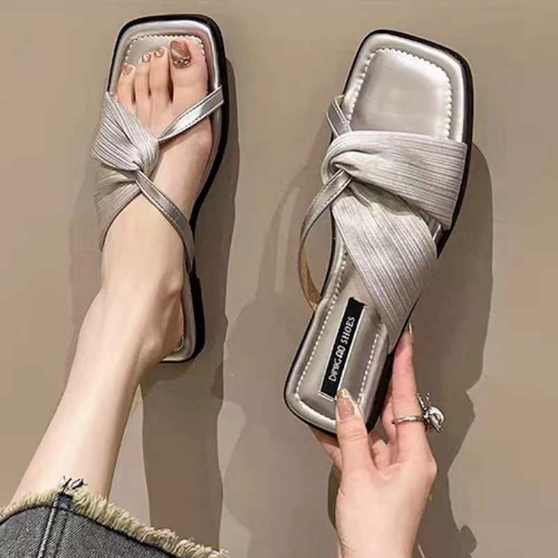 Fashion Women Slippers Summer 2023 New One Word Sandals Female Korean Casual Beach Holiday Slides Summer Sandalias Flat Footwear