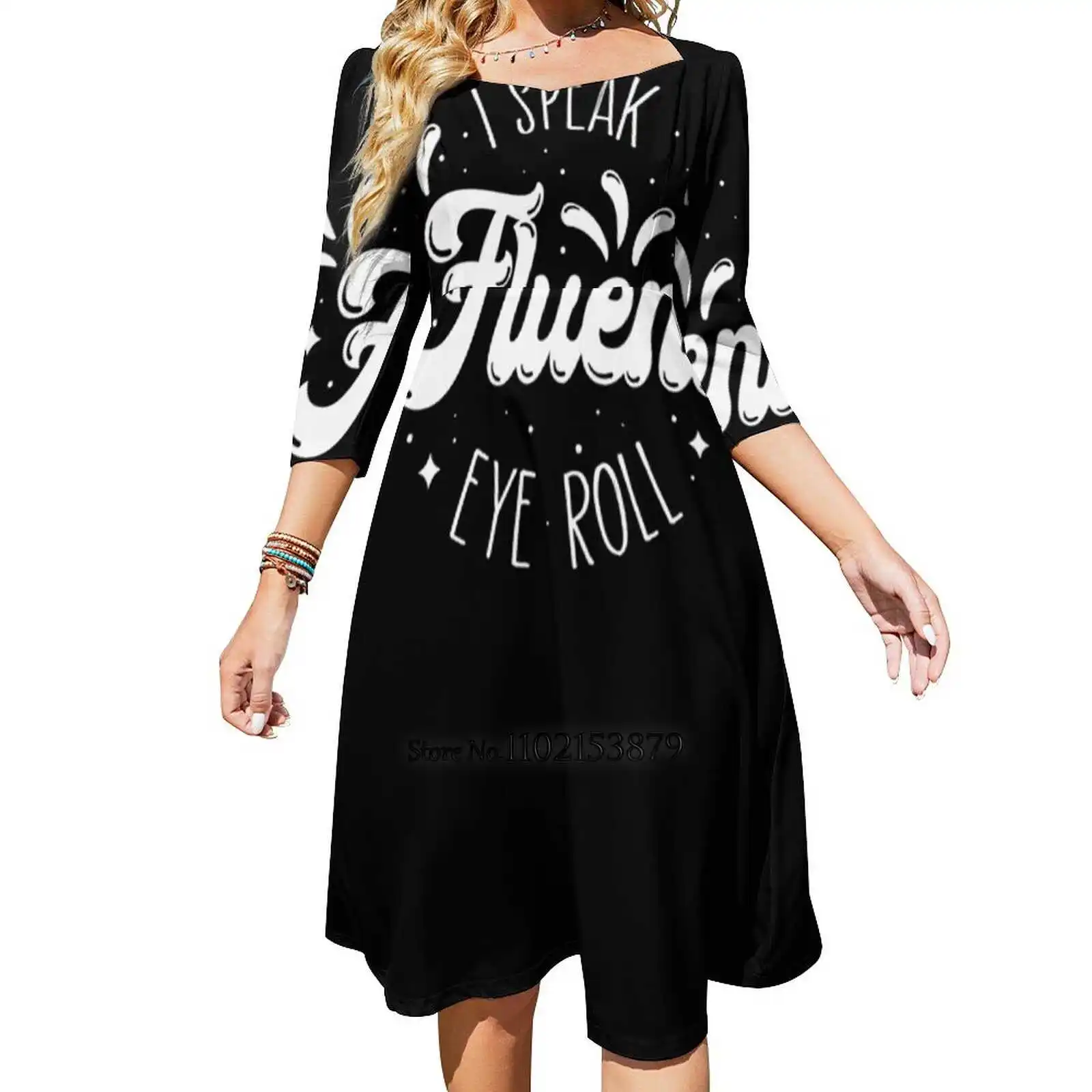 

Платье с квадратным вырезом и открытой спиной, на шнуровке