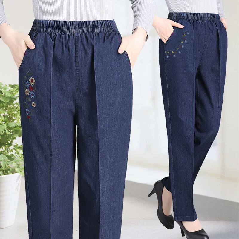 

Middle-aged women's Jeans Spring Autumn Stretch waist Embroidery Nine Denim Pants Large size Loose Female Straight Casual Pants