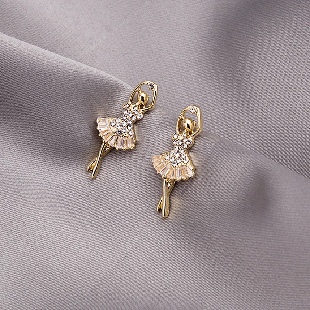 Серьги-гвоздики для танцевальной девушки с кубическим цирконием микро