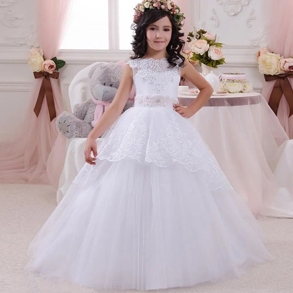

New Kids Baby Pageant Evening Gowns 2022 Lace Appliqued Ball Gown Lovely Flower Girl Dresses For Wedding First Communion Dresses