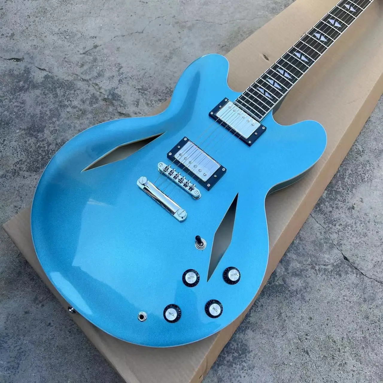 

ES335 semi-hollow electric guitar with jazz body and two H pickups with coil split feature 335 style jazz electric gui