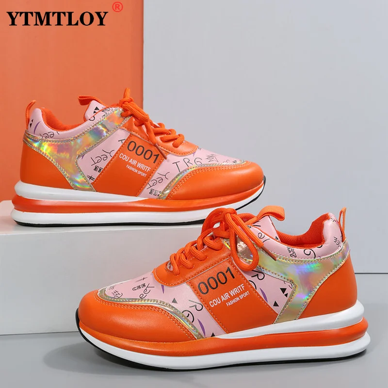 

Women Sport Shoes 2022 New Spring Autumn Mesh Breathable Fashion Flats Shoes Designer Mujer Lace Up Running Walking Sneakers
