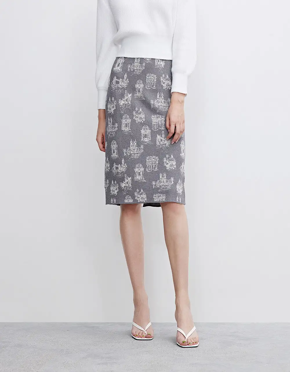 

Straight Mid-Length Knitted Skirt