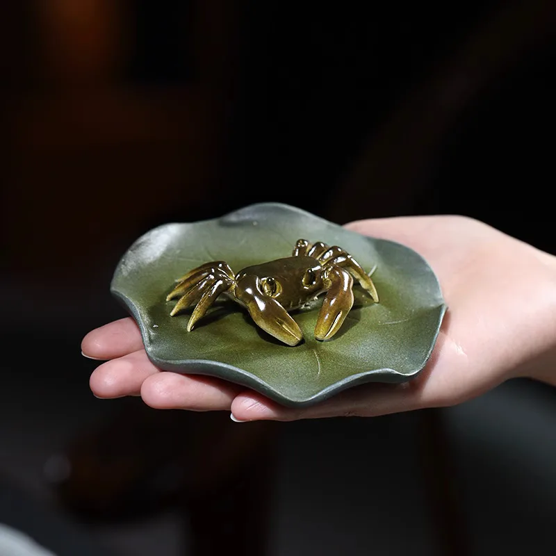 

Набор чайных аксессуаров из фиолетовой глины