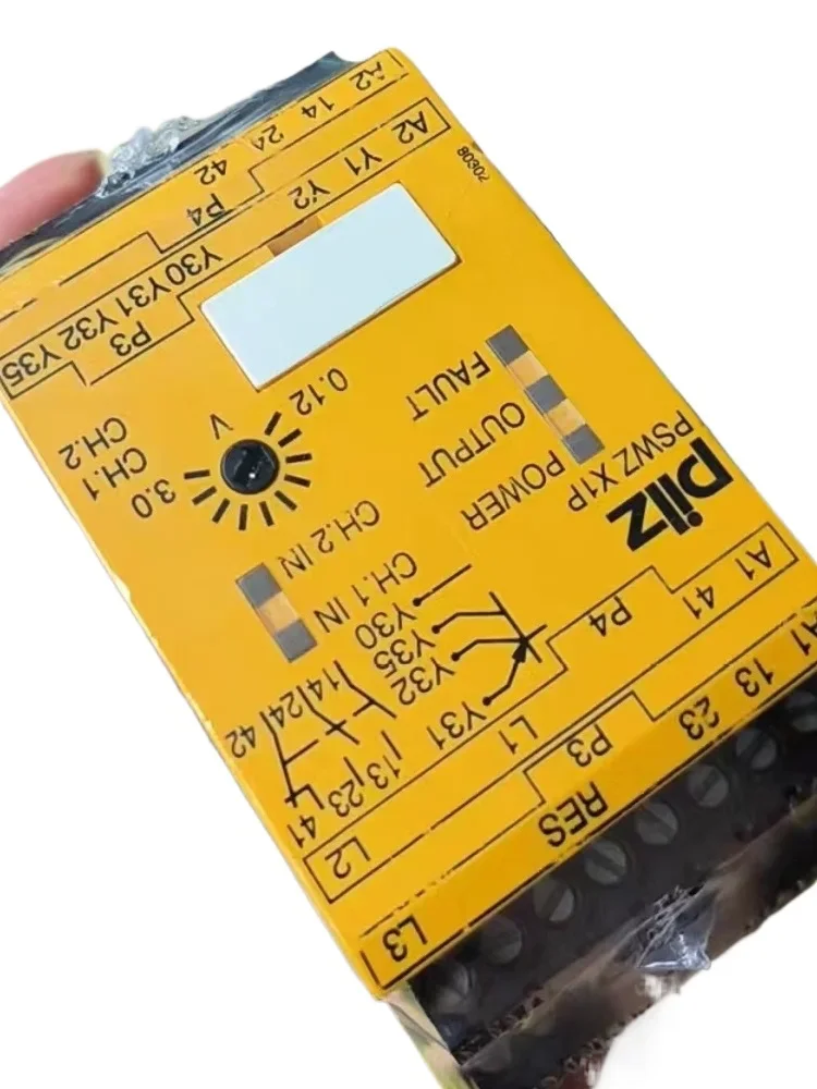 Реле безопасности PNOZXV2 774500 774502 777500 новинка оригинал