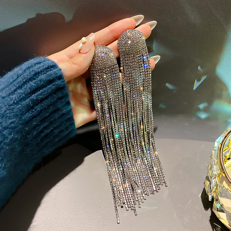 

2023 New Popular Long Tassel Rhinestone Drop Earrings For Women Ovsize Crystal Dangle Earrings Fashion Jewelry Gifts