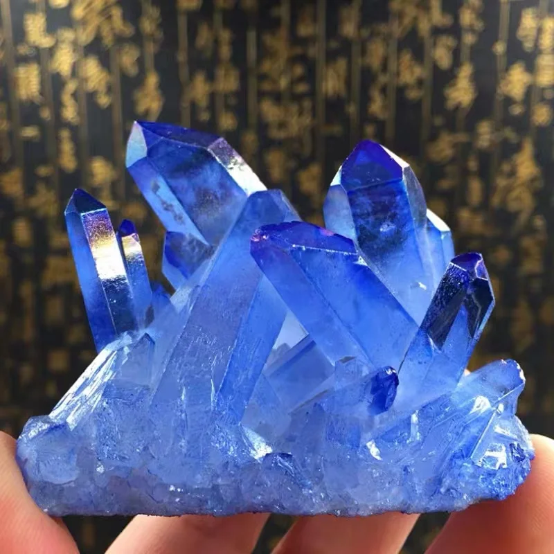

30-160g Rare beautiful blue halo quartz crystal cluster