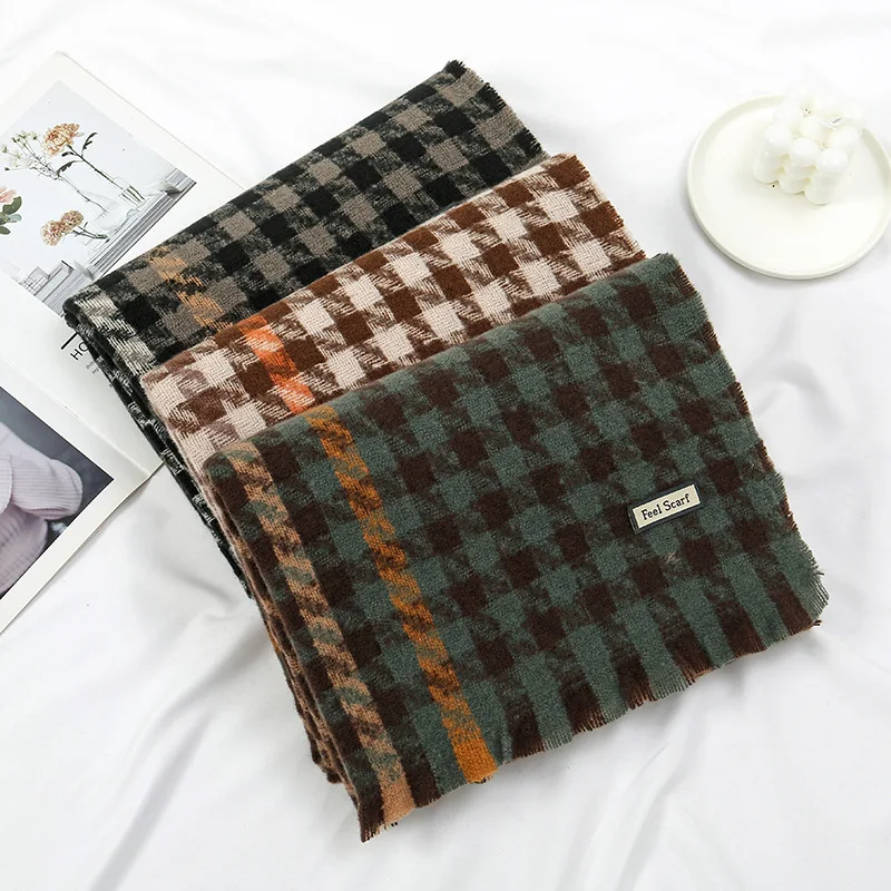 

2023 Autumn Winter Fashion Plaid Scarves for Women Warm Cashmere Long Shawls Trendy 3 Colors Thick Neckerchief