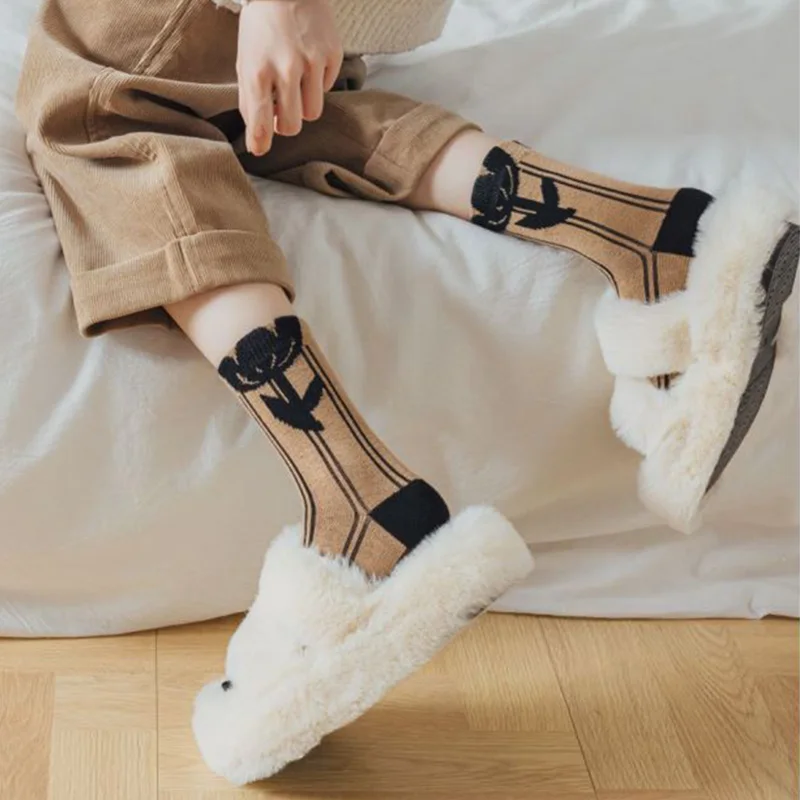 5 Pairs Keep Warm Wool Socks For Women Vintage Print Cashmere Long Winter Kawaii Socks Fashion Soft Leg Warmers Chausette Femme