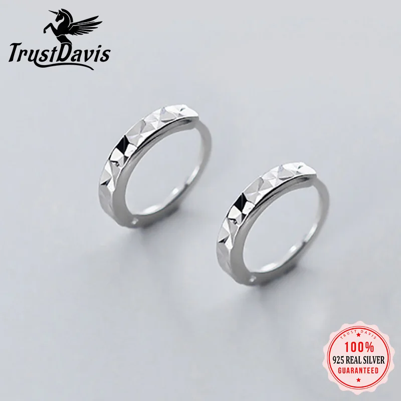 

Trustdavis Genuine Minimalist 925 Sterling Silver Fashion Mini Hoop Earring For Women Wedding Party S925 Earing Jewelry DS2427