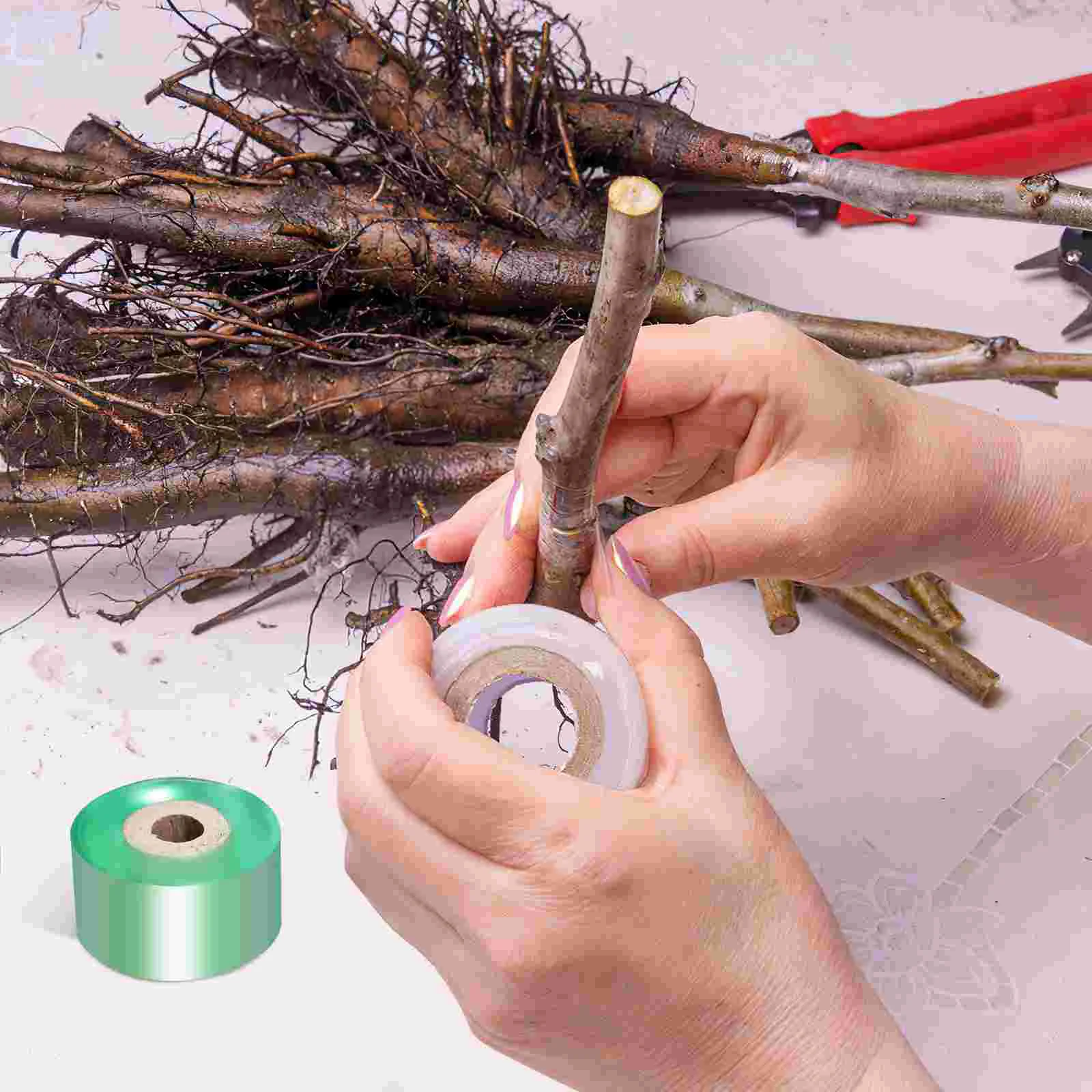 

2 Rolls of Grafting Tapes Garden Tapes for Plants Self-Adhesive Plants Repair Tapes Fruit Tree Grafting Tools