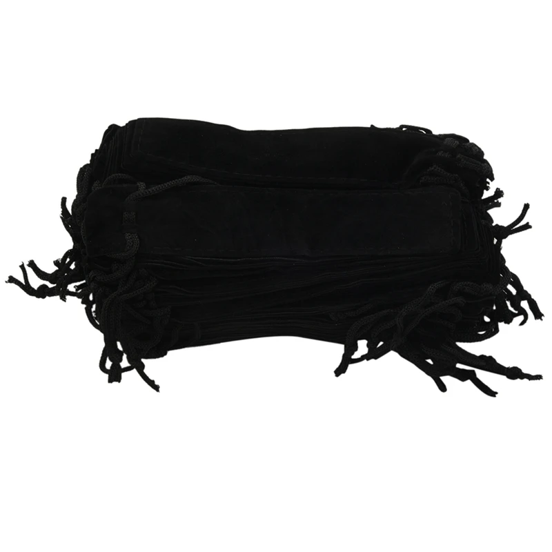 Рисунок 6 - чёрный чехол для карандашей