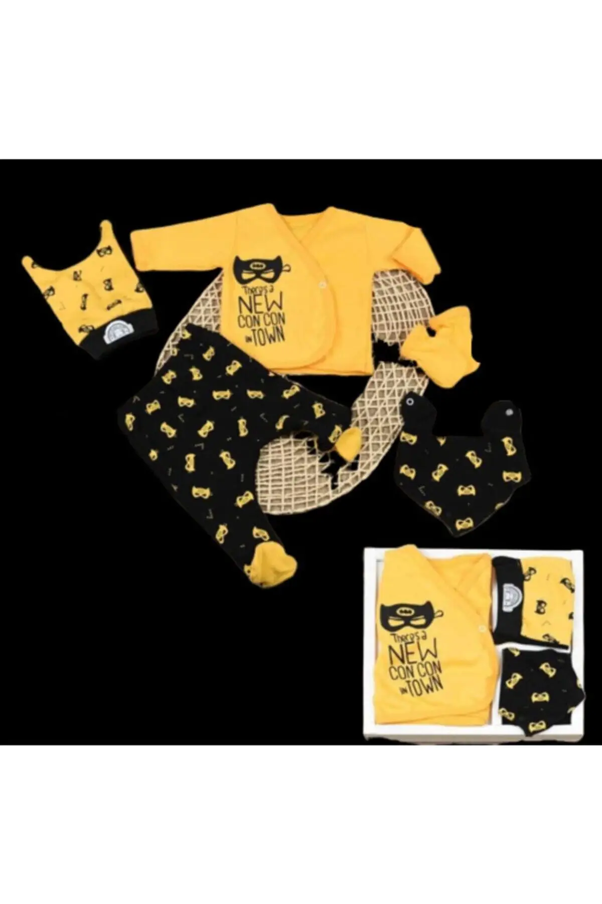 

Concon Baby Batman Patterned Hospital Output Set 5 Piece Yellow-black