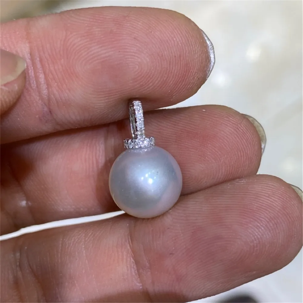 

Pure 18K gold pendant empty holder accessories Au750 gold Classic women's pendant DIY accessories suitable for 8-14mm