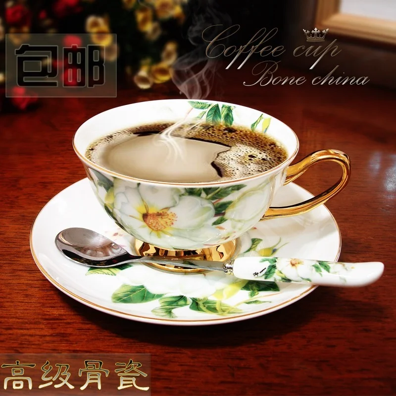 Nordic Luxury Ceramic Coffee Cup and Saucer Modern Design Art Bone China Coffee Mug Set Breakfast Creativity Tazas Mugs