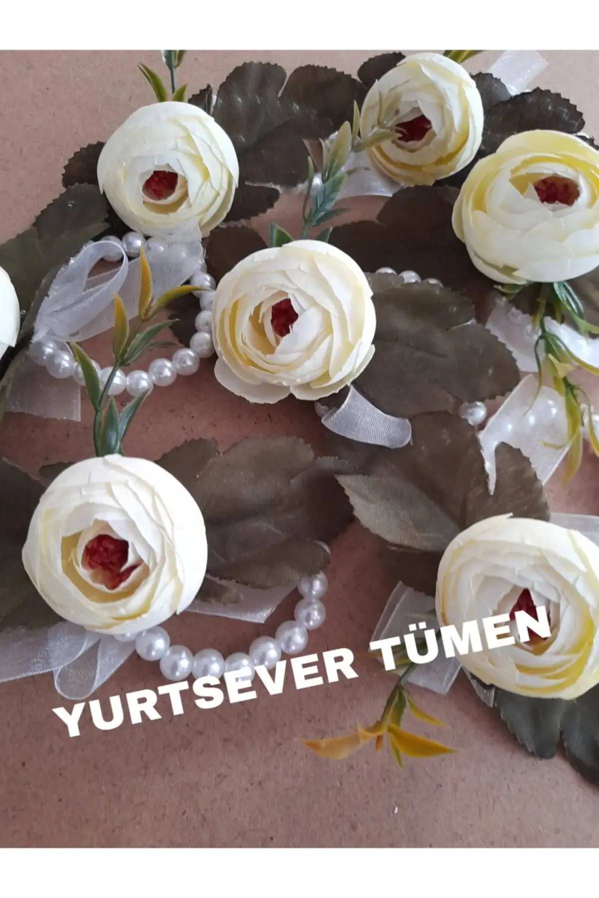 

Sea KabuuGelin And Bridesmaid Wrist Straps henna bride veil welon